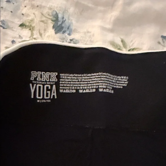 Victoria’s Secret pink sequin dog leggings - Picture 4 of 5